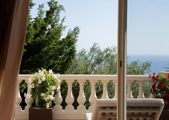 Majesteuse Et Luxieuse A 5 Minutes De Monaco カップダイユ